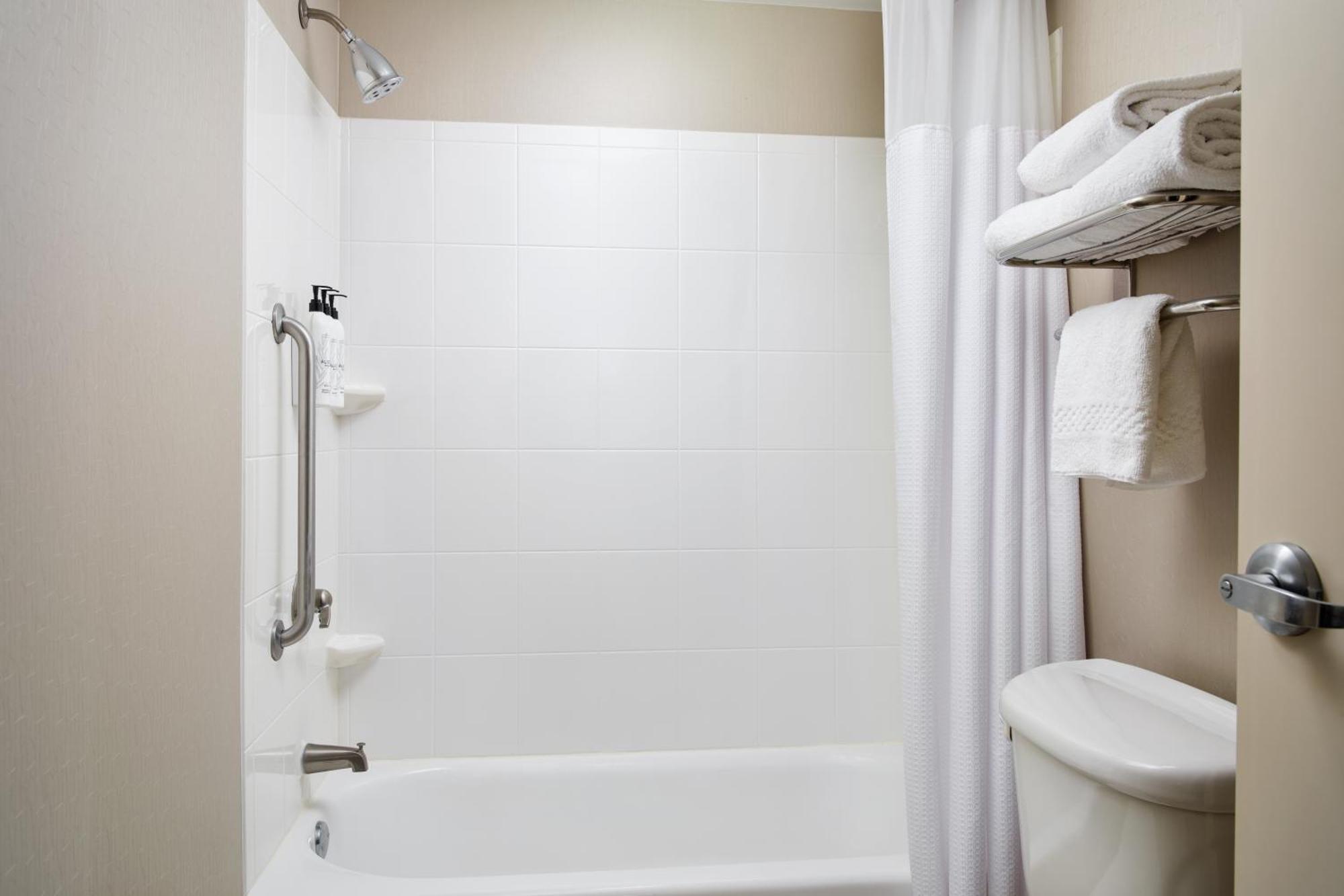 Innsbrook Springhill Suites Richmond Northwest מראה חיצוני תמונה